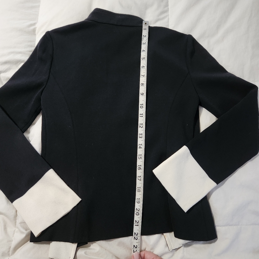 ST JOHN Jacket Size 2 Black Ivory Santana Knit Blazer - Picture 9 of 9